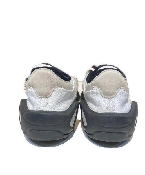 Y-3（ワイスリー）Y-3 (ワイスリー) スニーカー ブラック×ホワイト サイズ:24の古着・服飾アイテム
