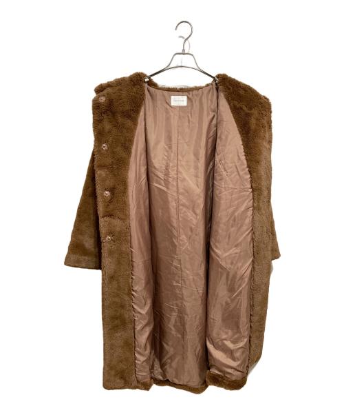CAROLINA GLASER（カロリナ グレイサー）CAROLINA GLASER (カロリナ グレイサー) ビッグフード エコファーコート ベージュ サイズ:Fの古着・服飾アイテム