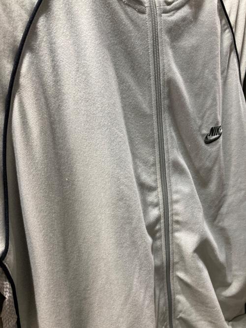 NIKE（ナイキ）NIKE (ナイキ) トラックジャケット ライトグレー サイズ: XXLの古着・服飾アイテム