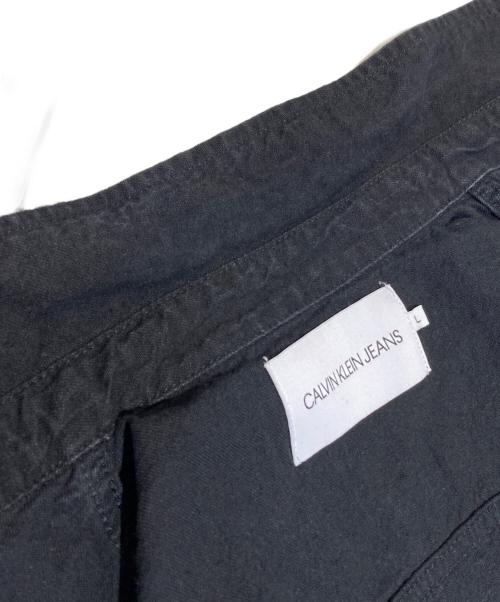 Calvin Klein Jeans（カルバンクラインジーンズ）Calvin Klein Jeans (カルバンクラインジーンズ) デニムシャツ ブラック サイズ:Lの古着・服飾アイテム