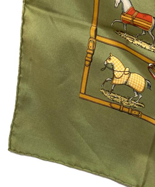 HERMES（エルメス）HERMES (エルメス) 48頭の馬-カレ90 カーキの古着・服飾アイテム