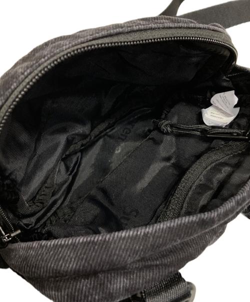 SUPREME（シュプリーム）Supreme (シュプリーム) DENIM MINI SHOULDER ブラックの古着・服飾アイテム