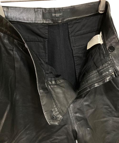 GIVENCHY（ジバンシィ）GIVENCHY (ジバンシィ) ラムレザーハーフパンツ ブラック サイズ:XSの古着・服飾アイテム