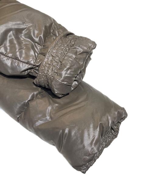 DUVETICA（デュベティカ）DUVETICA (デュベティカ) ダウンコート カーキ サイズ:40の古着・服飾アイテム