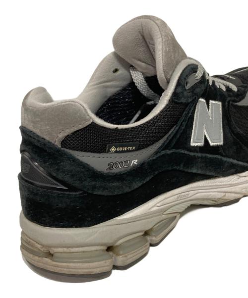 NEW BALANCE（ニューバランス）NEW BALANCE (ニューバランス) M2002RXV1 グレー×ブラック サイズ:27.5の古着・服飾アイテム