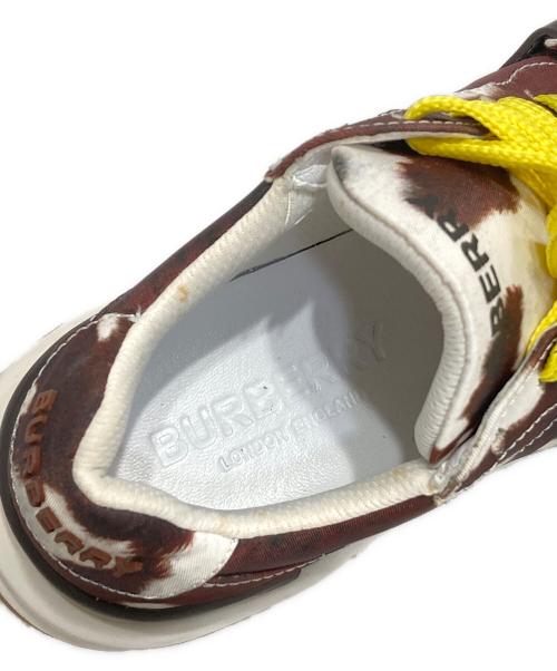 BURBERRY（バーバリー）BURBERRY (バーバリー) RAMSEY LOW TOP SNEAKERS ブラウン×ホワイト サイズ:38の古着・服飾アイテム
