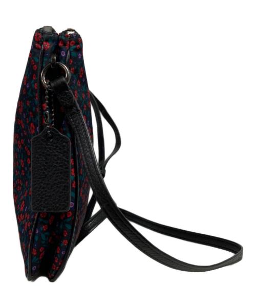 COACH（コーチ）COACH (コーチ) フローラルプリントナイロンクロスボディ レッド×ブラックの古着・服飾アイテム