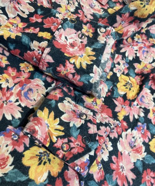 Engineered Garments（エンジニアドガーメンツ）Engineered Garments (エンジニアードガーメンツ) 花柄シャツ レッド×ブラック サイズ:Mの古着・服飾アイテム