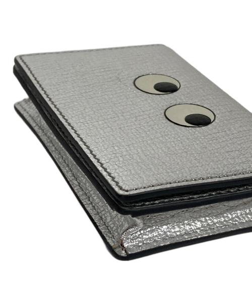 ANYA HINDMARCH（アニヤ・ハインドマーチ）ANYA HINDMARCH (アニヤ・ハインドマーチ) カードケース シルバーの古着・服飾アイテム