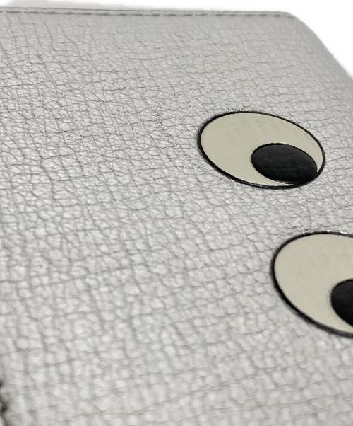 ANYA HINDMARCH（アニヤ・ハインドマーチ）ANYA HINDMARCH (アニヤ・ハインドマーチ) カードケース シルバーの古着・服飾アイテム