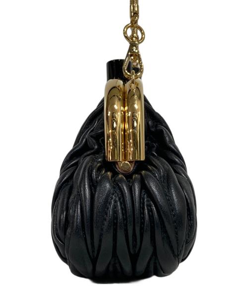 MIU MIU（ミュウミュウ）MIU MIU (ミュウミュウ) ベル-ナッペレザーバッグ ブラックの古着・服飾アイテム