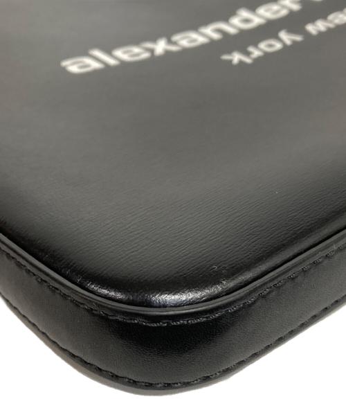 ALEXANDER WANG（アレキサンダー・ワン）ALEXANDER WANG (アレキサンダー・ワン) Scoutクラッチバッグ ブラックの古着・服飾アイテム