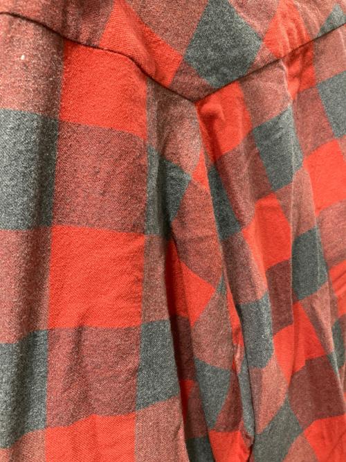 Vivienne Westwood（ヴィヴィアンウエストウッド）Vivienne Westwood (ヴィヴィアンウエストウッド) アシンメトリーチェックスカート レッド×グレー サイズ:38の古着・服飾アイテム