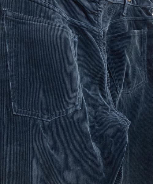 AURALEE（オーラリー）AURALEE (オーラリー) WASHED CORDUROY 5P PANTS ブルー サイズ:5の古着・服飾アイテム