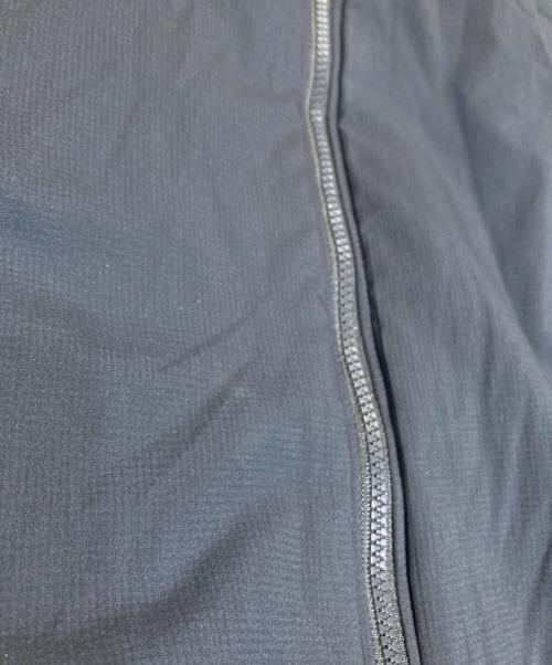 ARC'TERYX（アークテリクス）ARC'TERYX (アークテリクス) Atom LT Hoodie ネイビー サイズ:Sの古着・服飾アイテム