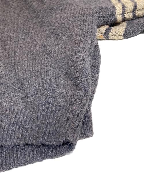 MAISONPRINCE（メゾンプリンス）maisonprince (メゾンプリンス) ドルマンスリーブ サイドライン Vネック ニット グレー サイズ:Fの古着・服飾アイテム