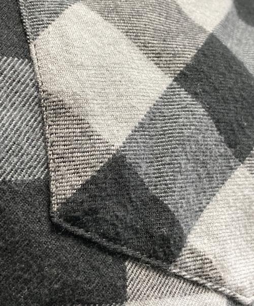 TAKAHIROMIYASHITA TheSoloIst.（タカヒロミヤシタ ザソロイスト）TAKAHIROMIYASHITA TheSoloIst. (タカヒロミヤシタ ザソロイスト) PRIMALOFT Nel Open Collar Check Shirt グレー×ブラック サイズ:48の古着・服飾アイテム