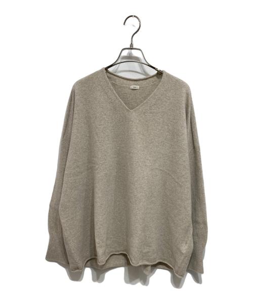 IENA（イエナ）IENA (イエナ) Fineニュージーウール ニュアンス Vプルオーバー ベージュ サイズ:Fの古着・服飾アイテム