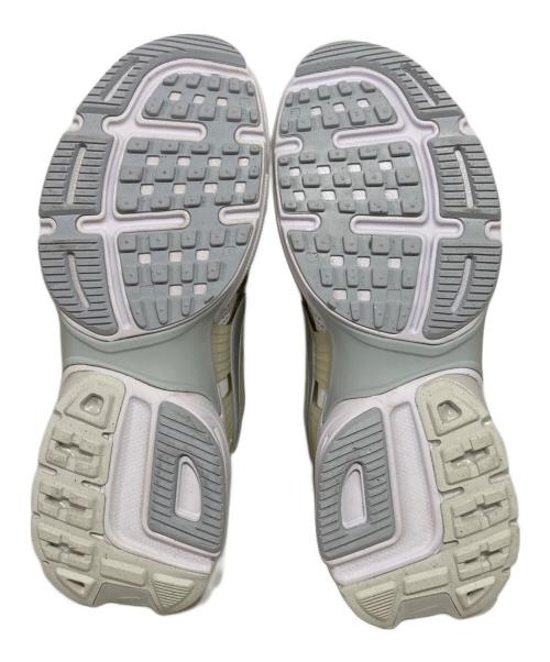 NIKE（ナイキ）NIKE (ナイキ) W V2K RUN ホワイト サイズ:26.5の古着・服飾アイテム
