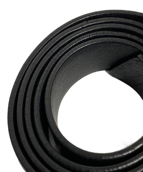 MIU MIU（ミュウミュウ）MIU MIU (ミュウミュウ) ロゴバックル ナッパレザーベルト ブラックの古着・服飾アイテム