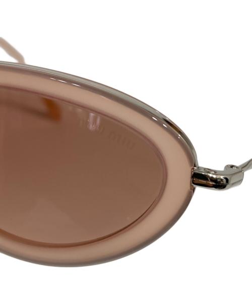 MIU MIU（ミュウミュウ）MIU MIU (ミュウミュウ) サングラス ピンク サイズ:54/22 135-0A5 140の古着・服飾アイテム