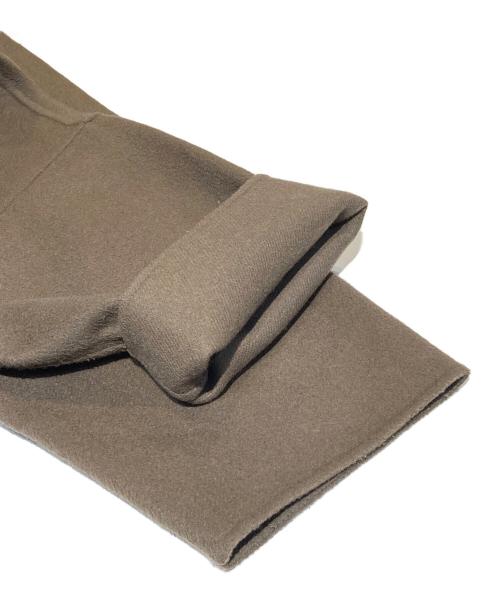 BEAUTY&YOUTH（ビューティーアンドユース）BEAUTY&YOUTH (ビューティーアンドユース) ビーバーリバーポンチョ カーキ サイズ:Mの古着・服飾アイテム