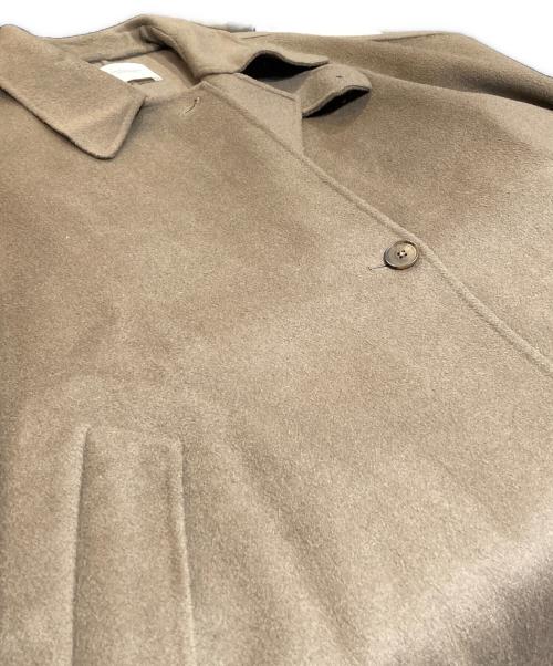 BEAUTY&YOUTH（ビューティーアンドユース）BEAUTY&YOUTH (ビューティーアンドユース) ビーバーリバーポンチョ カーキ サイズ:Mの古着・服飾アイテム