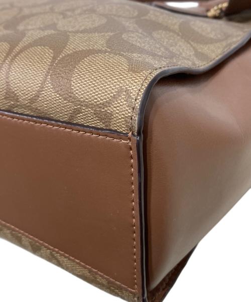 COACH（コーチ）COACH (コーチ) シグネチャーシティ ブラウンの古着・服飾アイテム