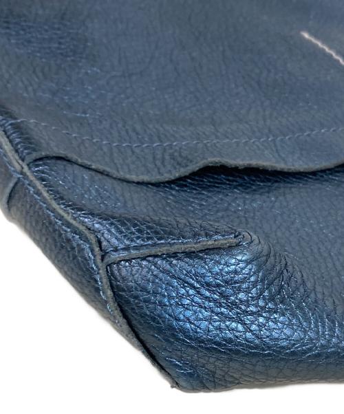 MM6 Maison Margiela（エムエムシックスメゾンマルジェラ）MM6 Maison Margiela (エムエムシックスメゾンマルジェラ) レザーショルダーバッグ ネイビーの古着・服飾アイテム