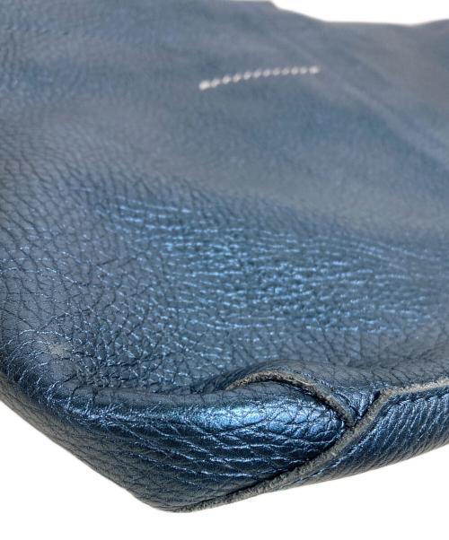 MM6 Maison Margiela（エムエムシックスメゾンマルジェラ）MM6 Maison Margiela (エムエムシックスメゾンマルジェラ) レザーショルダーバッグ ネイビーの古着・服飾アイテム