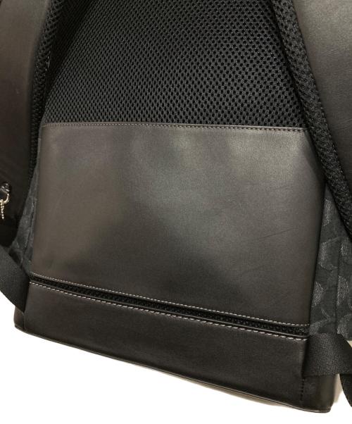 COACH（コーチ）COACH (コーチ) スプリント バックパック・シグネチャー デニム ブラックの古着・服飾アイテム