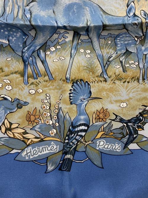 HERMES（エルメス）HERMES (エルメス) カレ90 LES QUATRE SAISONS スカイブルーの古着・服飾アイテム