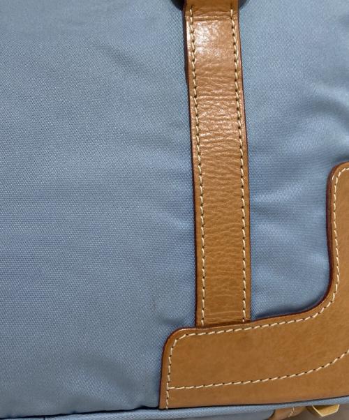 PRADA（プラダ）PRADA (プラダ) レザーナイロントートバッグ ブルー×ベージュの古着・服飾アイテム