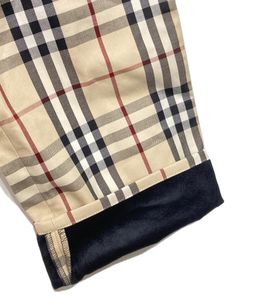 BURBERRY BLACK LABEL（バーバリーブラックレーベル）BURBERRY BLACK LABEL (バーバリーブラックレーベル) ノバチェックストレートパンツ ブラック×ベージュ サイズ:W76の古着・服飾アイテム
