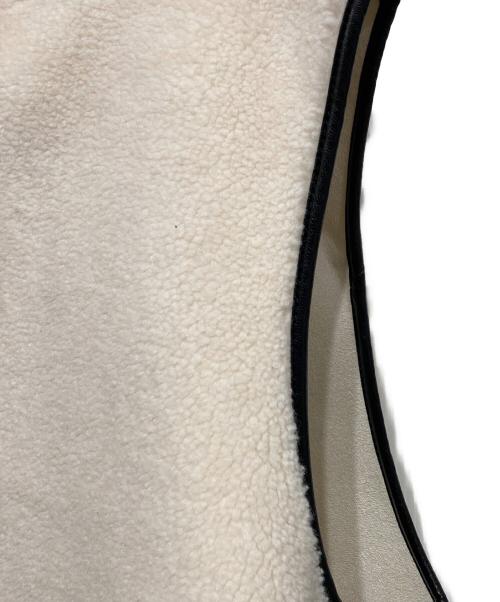 Risley（リズレー）Risley (リズレー) リバーシブルバイカラーボアベスト アイボリー サイズ:Fの古着・服飾アイテム