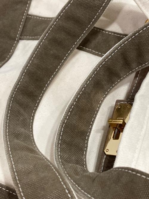 SITA PARANTICA（シータパランティカ）SITA PARANTICA (シータパランティカ) ヴィンテージ加工オリジナルキャンバストートバッグS オリーブの古着・服飾アイテム