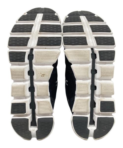 on（オン）On (オン) クラウド 5 ローカットスニーカー ブラック サイズ:24の古着・服飾アイテム