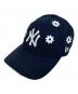 New Era（ニューエラ）の古着「3DFLOWERキャップ」｜ネイビー