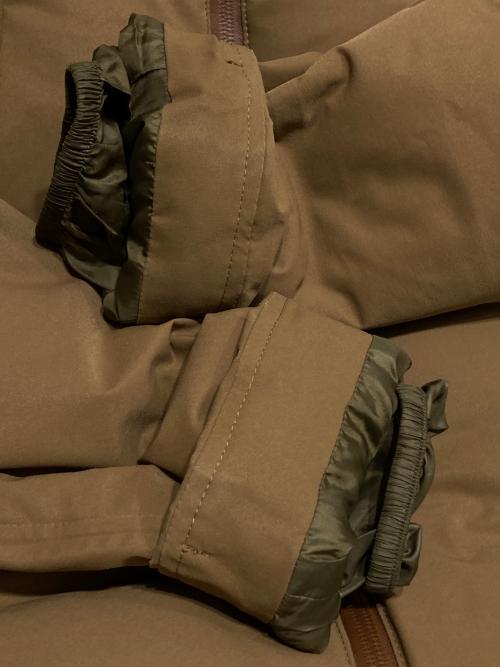 DESCENTE ALLTERRAIN（デザイント オルテライン）DESCENTE ALLTERRAIN (デザイント オルテライン) MOUNTAINEER-水沢ダウン ブラウン サイズ:Mの古着・服飾アイテム