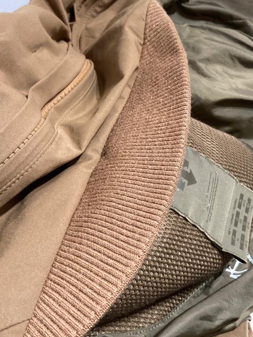 DESCENTE ALLTERRAIN（デザイント オルテライン）DESCENTE ALLTERRAIN (デザイント オルテライン) MOUNTAINEER-水沢ダウン ブラウン サイズ:Mの古着・服飾アイテム