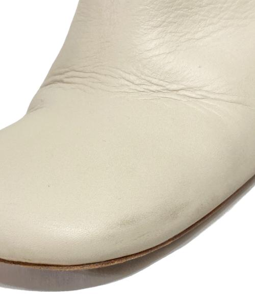 INSCRIRE（アンスクリア）INSCRIRE (アンスクリア) サイドジップブーツ アイボリー サイズ:36の古着・服飾アイテム