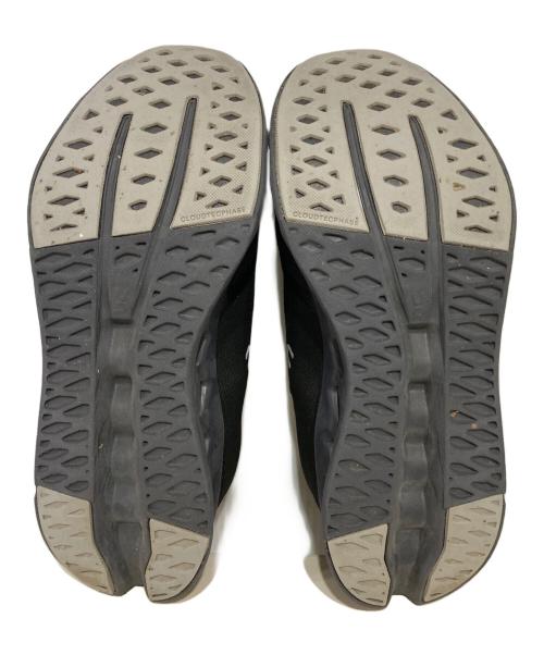 On.（オン）On. (オン) Cloudsurfer/クラウドサーファー ブラック サイズ:25.5cmの古着・服飾アイテム