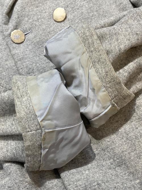 COMME des GARCONS（コムデギャルソン）COMME des GARCONS (コムデギャルソン) ウールミドルコート ライトグレー サイズ:Mの古着・服飾アイテム