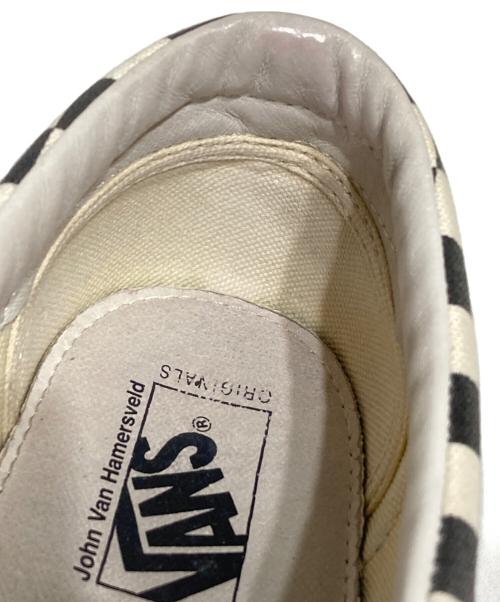 VANS（ヴァンズ）VANS (バンズ) VAULT OG CLASSIC SLIP ON ブラック×アイボリー サイズ:26の古着・服飾アイテム