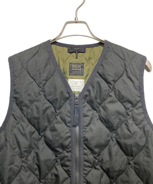 TAION（タイオン）TAION (タイオン) ミリタリー Vネックボタン ダウンベスト ブラック サイズ:Lの古着・服飾アイテム