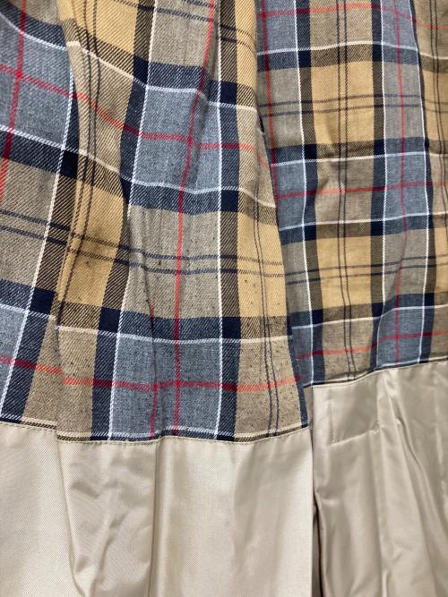 Barbour（バブアー）Barbour (バブアー) OVERSIZED BURGHLEY ベージュ サイズ:38の古着・服飾アイテム