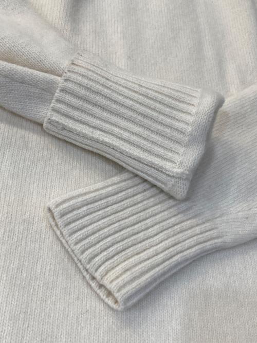 IENA（イエナ）IENA (イエナ) AQUAハイネックワイドプルオーバー ベージュ サイズ:-の古着・服飾アイテム