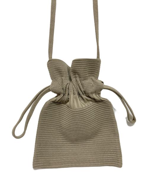 CFCL（シーエフシーエル）CFCL (シーエフシーエル) STRATA DRAWSTRING MINI BAG ベージュ サイズ:Fの古着・服飾アイテム