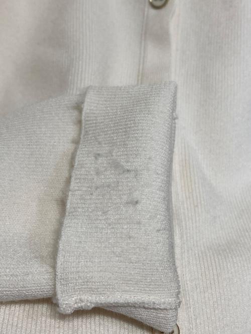 CELFORD（セルフォード）CELFORD (セルフォード) HANAE MORI (ハナエモリ) ハートネックリブニットプルオーバー ホワイト サイズ:Fの古着・服飾アイテム