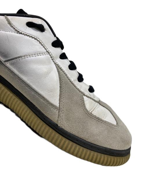 Onitsuka Tiger（オニツカタイガー）Onitsuka Tiger (オニツカタイガー) DELECITY L ホワイト サイズ:27.5cmの古着・服飾アイテム